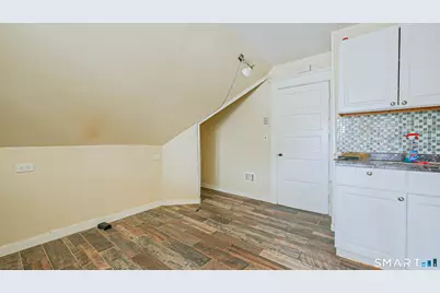 437 Dixwell Avenue, New Haven, CT 06511 - Photo 15