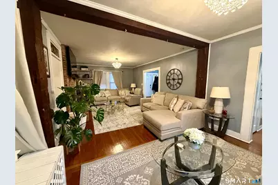 64 Hickory Street, Bridgeport, CT 06610 - Photo 9