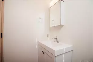 2 Allspice Ln, Glastonbury, CT 06033 - Photo 13