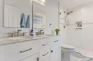 97 Davenport Ridge Ln, Stamford, CT 06903 - Photo 17