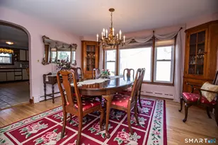 924 E Center St, Wallingford, CT 06492 - Photo 9