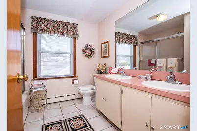 924 East Center Street, Wallingford, CT 06492 - Photo 27