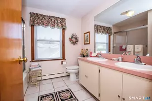 924 E Center St, Wallingford, CT 06492 - Photo 27