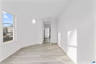 426 Poplar St, New Haven, CT 06513 - Photo 9