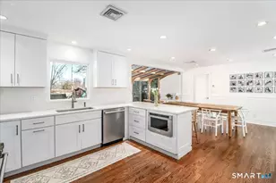 58 Davenport Dr, Stamford, CT 06902 - Photo 5