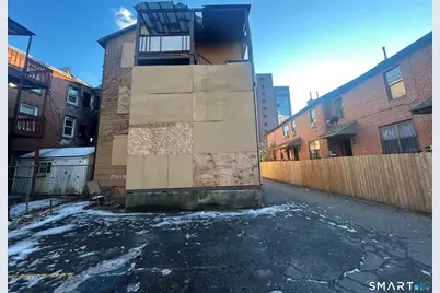 168 Park Street, Hartford, CT 06106 - Photo 11