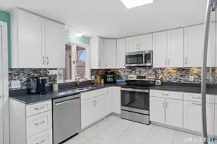 57 Edgewood Dr, Middletown, CT 06457 - Photo 13