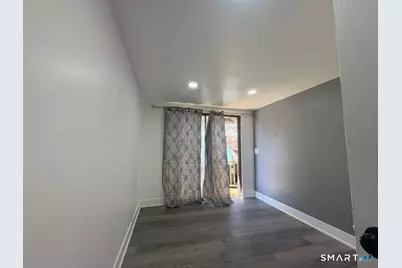 30 Pond Street, Naugatuck, CT 06770 - Photo 9