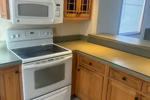 100 Misty Meadow Ln, South Windsor, CT 06074 - Photo 5