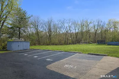 88 Elizabeth Ann Drive, New Haven, CT 06512 - Photo 27