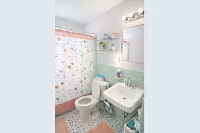 88 Elizabeth Ann Drive, New Haven, CT 06512 - Photo 13