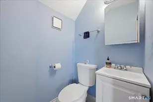 156 Willetts Ave, New London, CT 06320 - Photo 9