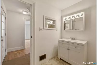 784 Howard Avenue #2nd Floor, Bridgeport, CT 06605 - Photo 19