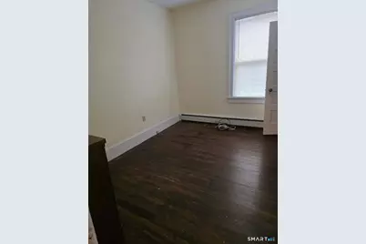 35 Denison Avenue, New London, CT 06320 - Photo 25