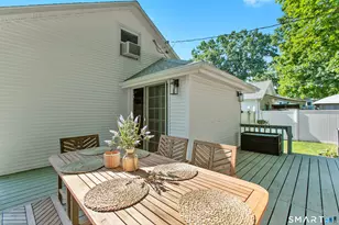 10 Portland Ave, Old Lyme, CT 06371 - Photo 21