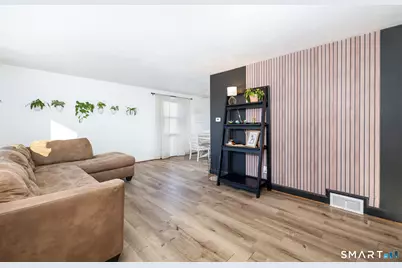 1 Bristol Street, Wethersfield, CT 06109 - Photo 13