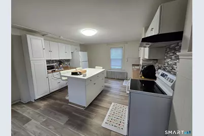 157 Eastern Avenue #1st floor, Waterbury, CT 06708 - Photo 3