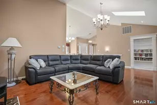 447 Fisher Ct, Shelton, CT 06484 - Photo 15