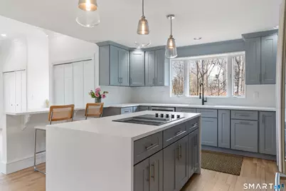 14 Windermere Lane, Stamford, CT 06902 - Photo 11