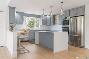 14 Windermere Ln, Stamford, CT 06902 - Photo 9