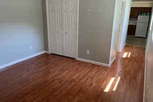 137 Judd Square, Wallingford, CT 06492 - Photo 13