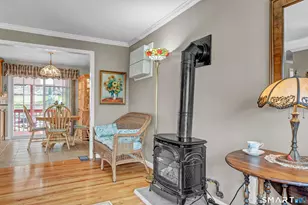 23 Fleetwood Dr, Danbury, CT 06810 - Photo 9