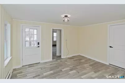 47 Maple Avenue, Enfield, CT 06082 - Photo 13