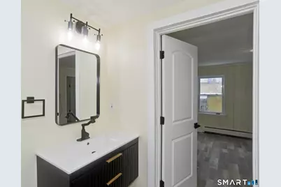 47 Maple Avenue, Enfield, CT 06082 - Photo 15