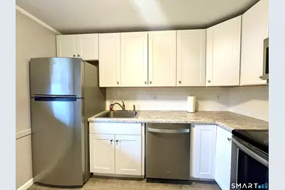 149 Moylan Court #149, Newington, CT 06111 - Photo 3