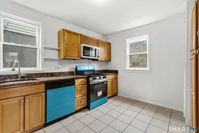 345 Capitol Avenue, Bridgeport, CT 06606 - Photo 13