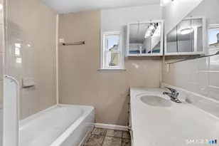 345 Capitol Ave, Bridgeport, CT 06606 - Photo 15