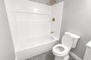 379 Woodland St, Hartford, CT 06112 - Photo 7