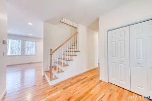 9 Sheffield Dr, Mansfield, CT 06250 - Photo 5