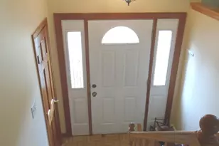 335 Grissom Rd, Manchester, CT 06042 - Photo 13