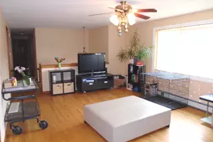 335 Grissom Rd, Manchester, CT 06042 - Photo 9