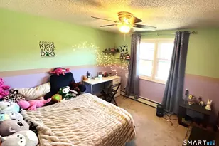 335 Grissom Rd, Manchester, CT 06042 - Photo 17