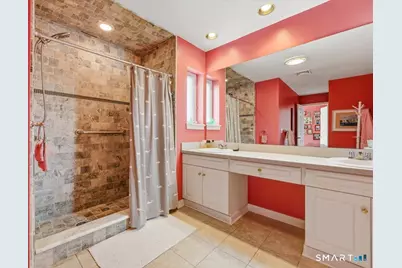 20 Whalers Point, East Haven, CT 06512 - Photo 35