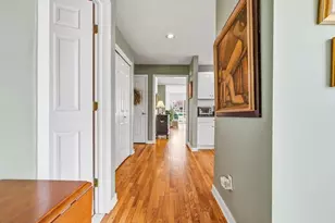 20 Whalers Point, East Haven, CT 06512 - Photo 9