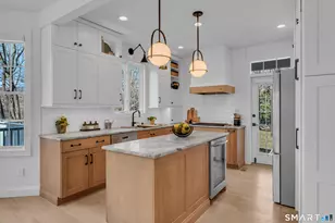 672 Route 81, Killingworth, CT 06419 - Photo 7