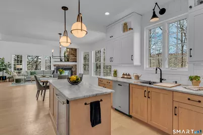 672 Route 81, Killingworth, CT 06419 - Photo 9