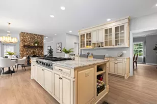 40 Wildwood Rd, Stamford, CT 06903 - Photo 5