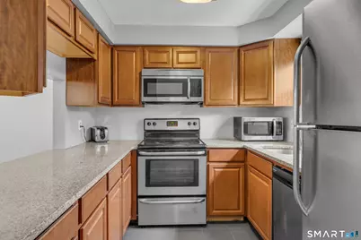 173 Natchaug Drive #173, Meriden, CT 06450 - Photo 15