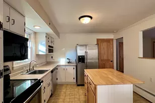 5 Sunrise Ave, Old Saybrook, CT 06475 - Photo 3