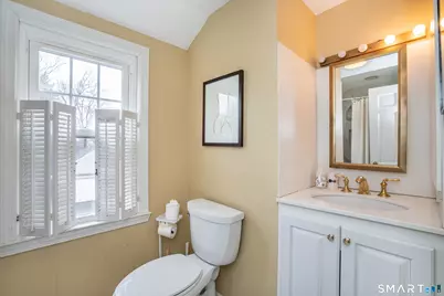 388 Fern Street, West Hartford, CT 06119 - Photo 29