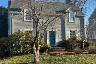 388 Fern St, West Hartford, CT 06119 - Photo 1