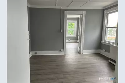 22 Hawthorne Street #4, Norwich, CT 06360 - Photo 3