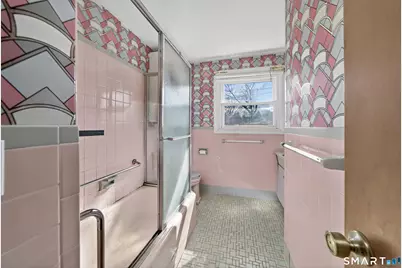 263 Purdy Road, Waterbury, CT 06706 - Photo 9