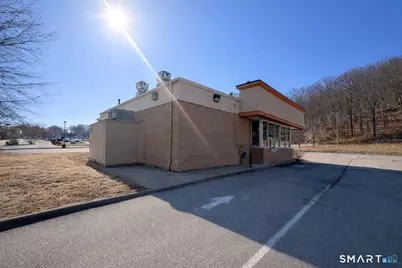 641 Norwich New London Turnpike, Montville, CT 06382 - Photo 3