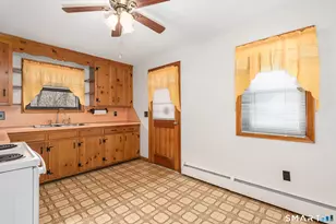 6 Saunders Ln, Prospect, CT 06712 - Photo 9