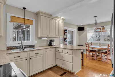 82 Raymond Road, Guilford, CT 06437 - Photo 7